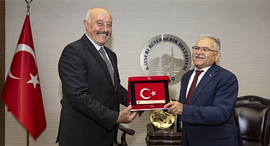  “HİZMET İLTİFATA TABİDİR”