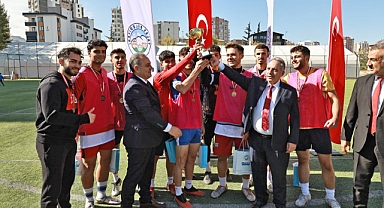 CUMHURİYET KUPASINDA ŞAMPİYON BELLİ OLDU