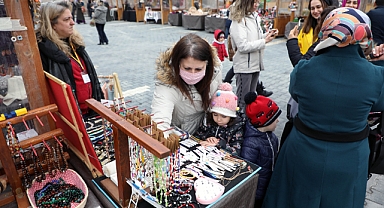 'MAHARETLİ ELLER' YENİDEN HARMAN MEYDANINDA