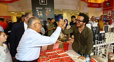 YAZARLARDAN 7’NCİ KAYSERİ KİTAP FUARI ÖVGÜSÜ