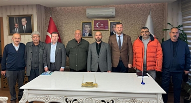 AK PARTİ’YE ‘HAYIRLI OLSUN’ ZİYARETLERİ