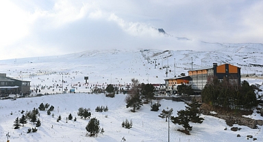 KIŞ TURİZMİNİN PARLAYAN YILDIZI ERCİYES’E DAVET