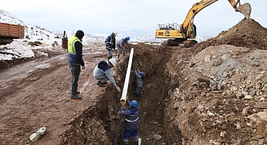 GÜÇLÜ YARINLAR İÇİN ALTYAPIYA GÜÇLÜ YATIRIM