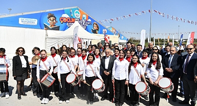 ÇOCUK KİTAP FUARI VE ŞENLİĞİ’NE MUHTEŞEM AÇILIŞ