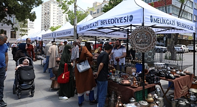 MELİKGAZİ ANTİKA PAZARI