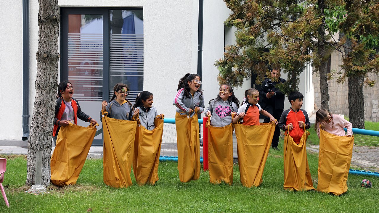 YAZ, ÇOCUKLAR İÇİN ŞENLİKLİ GEÇECEK