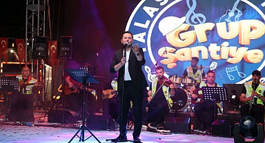 MİLLET, BAHÇESİNE KAVUŞTU