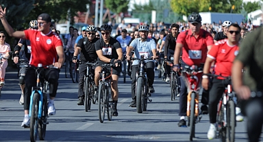 3’ÜNCÜ DOKTORLAR BİSİKLET TURU’NDA PEDAL ÇEVİRDİ