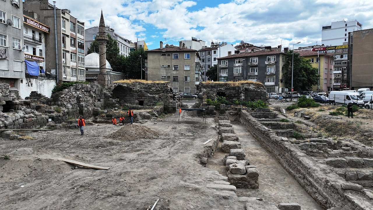 ŞEHRİMİZİN KALBİ VE KÜLTÜR HAZİNESİ OLACAK