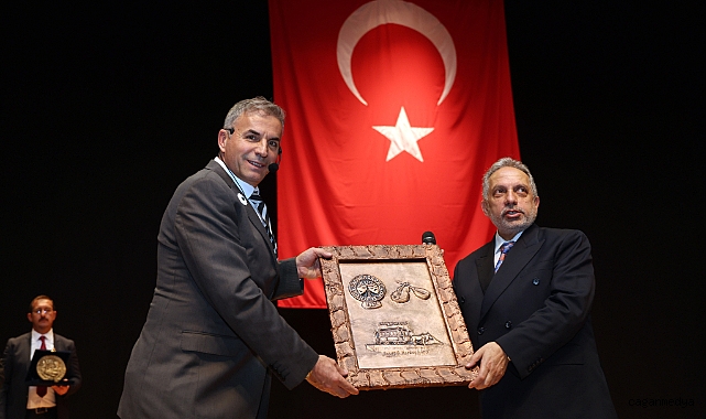 “MUSTAFA YALÇIN BAŞKANIMIZI KLONLAMAK İSTİYORUM”