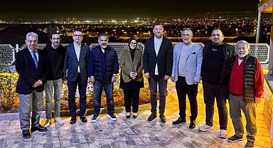 GAZETECİLERLE BİR ARAYA GELDİ!