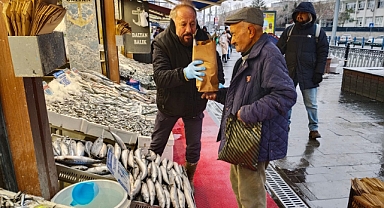 BALIK TEZGAHLARINDA YILBAŞI BEREKETİ