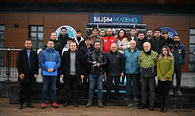 BİLİŞİM AKADEMİSİ’NE ZİYARET