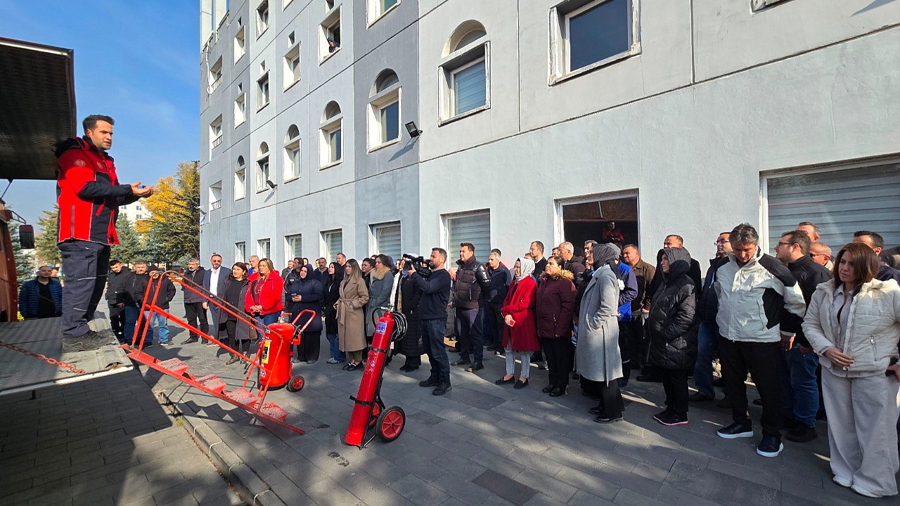 PERSONELE ACİL DURUM TAHLİYE VE YANGIN TATBİKATI