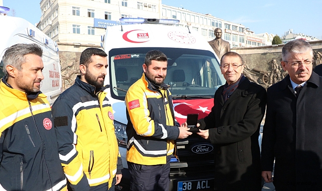 175 BİN VAKAYA AMBULANS İLE MÜDAHALE EDİLDİ