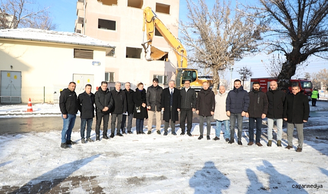 AYDINLIKEVLER MAHALLESİ’NDE KENTSEL DÖNÜŞÜM BAŞLADI