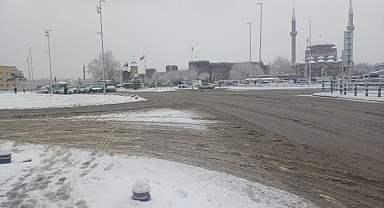 KAYSERİ’DE KAR YAĞIŞI ETKİLİ OLDU