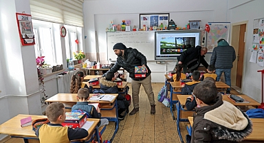 KIŞ GÜNÜNDE YÜREK ISITAN DESTEK