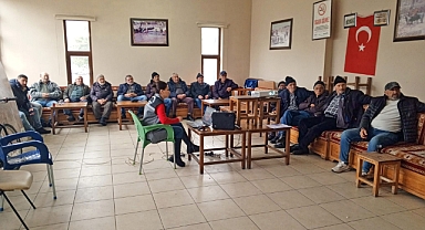 ÇİFTÇİ EĞİTİMLERİ SÜRÜYOR