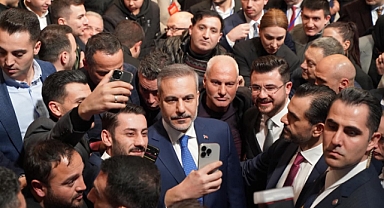 DÜNYA BÜYÜK BİR DÖNÜŞÜMDEN GEÇİYOR