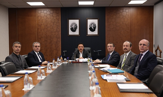 SAĞLIK HİZMETLERİ KAPASİTESİ DEĞERLENDİRİLDİ