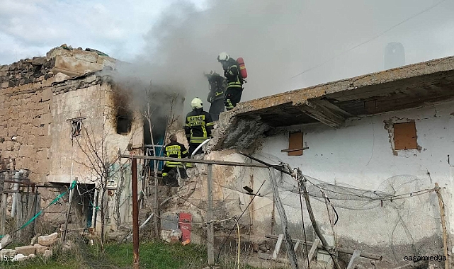 MÜSTAKİL EVDE YANGIN