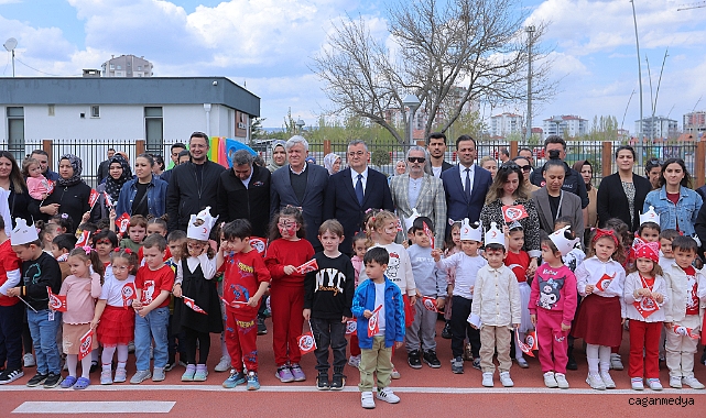 ÇOCUK KÜTÜPHANESİ’NDE “KAYSERİ KENT KONSEYİ 23 NİSAN” ETKİNLİĞİ