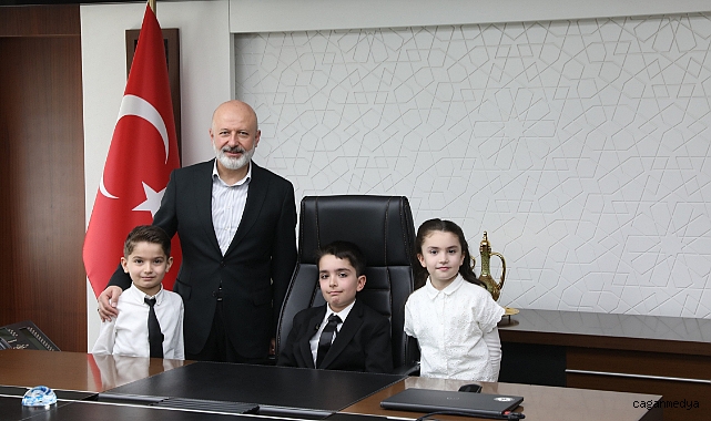 HER EVLADIMIZIN MUTLU OLDUĞU BİR ŞEHİR İÇİN ÇALIŞIYORUZ