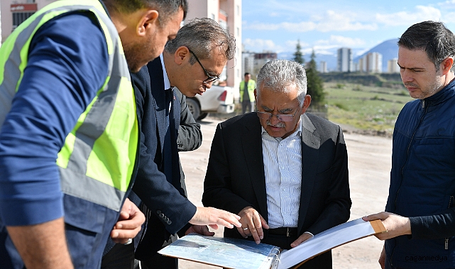 HİZMET YAPILAŞMANIN ÖNÜNDE GİDİYOR