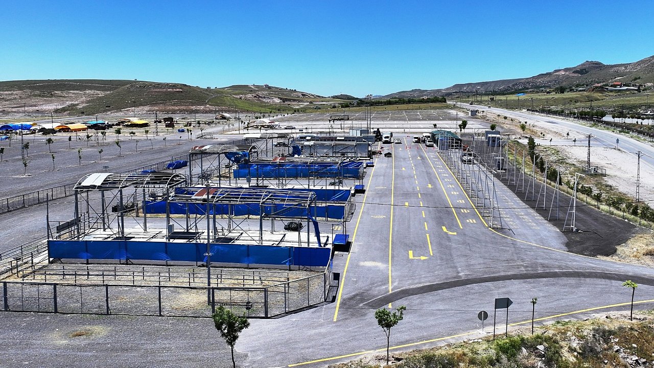 PROFESYONEL HİZMETTE İHALE SÜRECİ