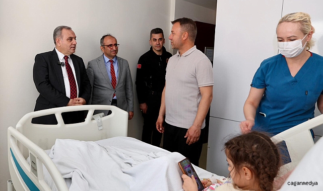 TEDAVİ GÖREN ÇOCUKLARA 23 NİSAN ZİYARETİ