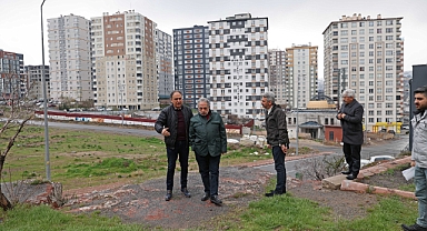 YENİ PARK VE OTOPARK ALANLARI İNCELENDİ