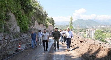 ÇÖKEN İSTİNAT DUVARINA ACİL MÜDAHALE