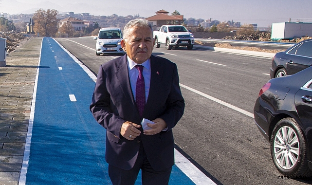 “KAYSERİ’Yİ TÜRKİYE’NİN ÖRNEK BİSİKLET ŞEHİRLERİNDEN BİRİ YAPACAĞIZ”