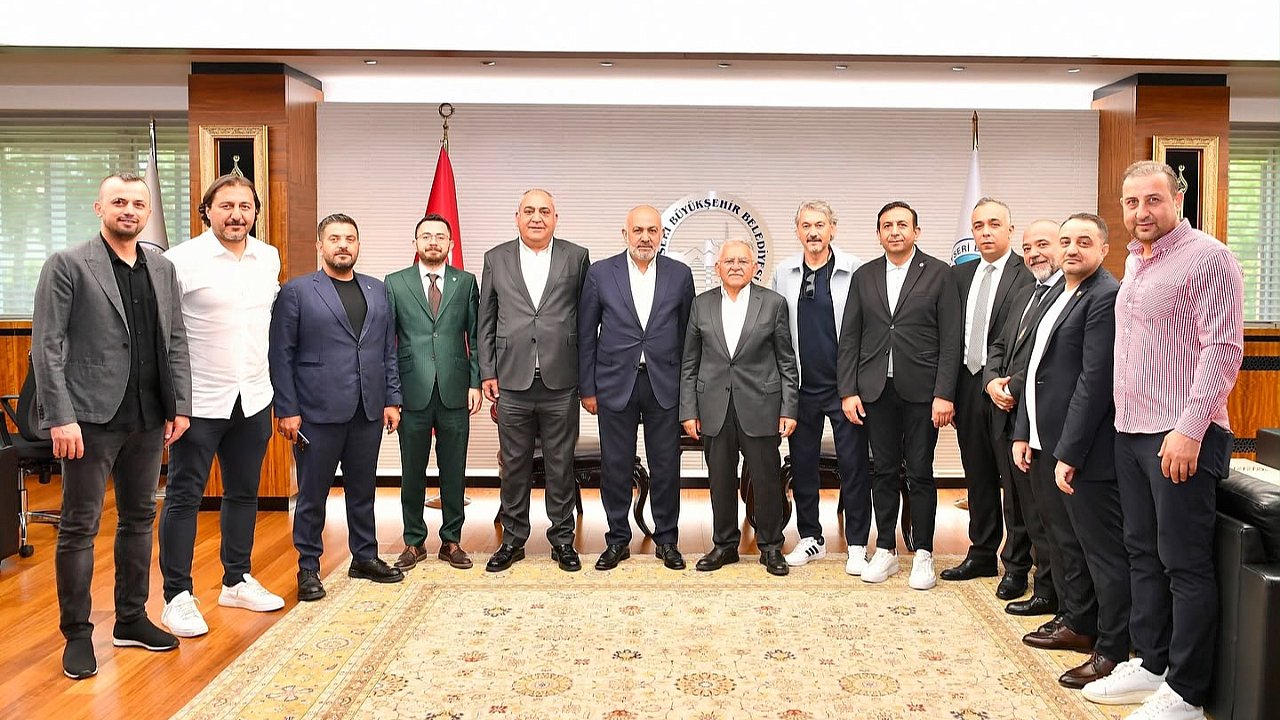 KAYSERİSPOR YENİ YÖNETİMİNDEN BAŞKAN BÜYÜKKILIÇ’A ZİYARET