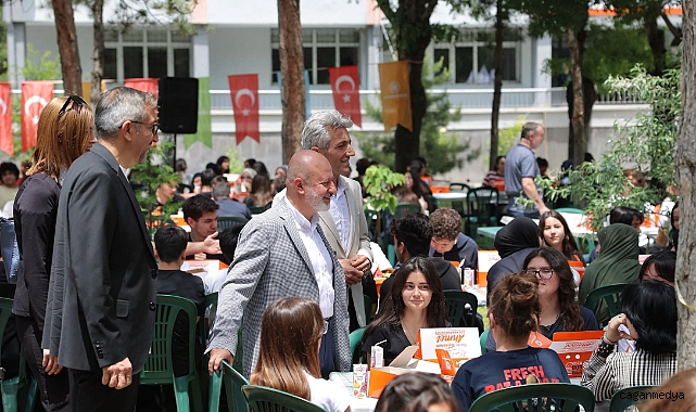 KOCABURGER’İN BU HAFTAKİ DURAĞI SÜMER FEN LİSESİ OLDU