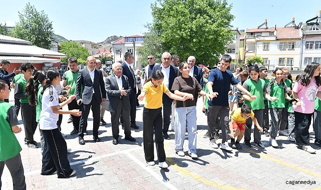 OKULLARDAKİ BAHAR COŞKUSUNA YAKIN İLGİ
