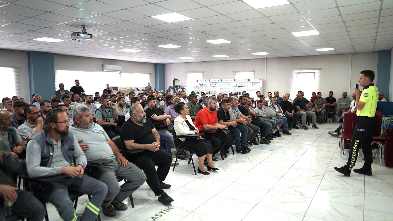 SAHA ÇALIŞANLARINA TRAFİK EĞİTİMİ