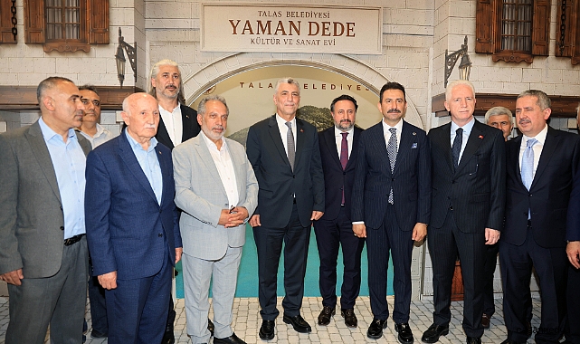 TALAS RÜZGÂRI İSTANBUL’DA ESTİ