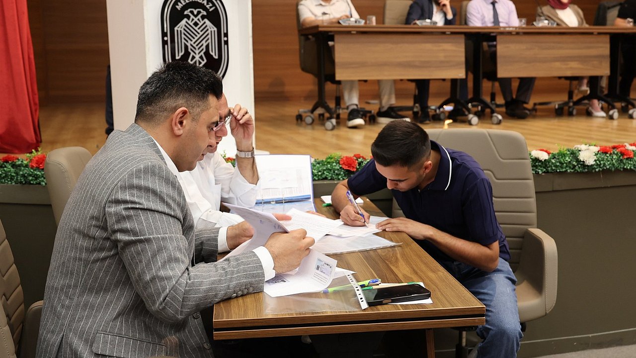 TÜRKİYE’YE ÖRNEK FİNANS MODELİ