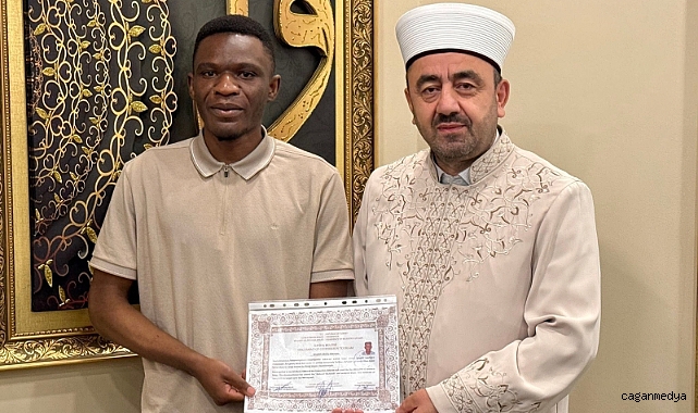 ZAMBİYALI DOMİNİC SİNGOMA MÜSLÜMAN OLDU
